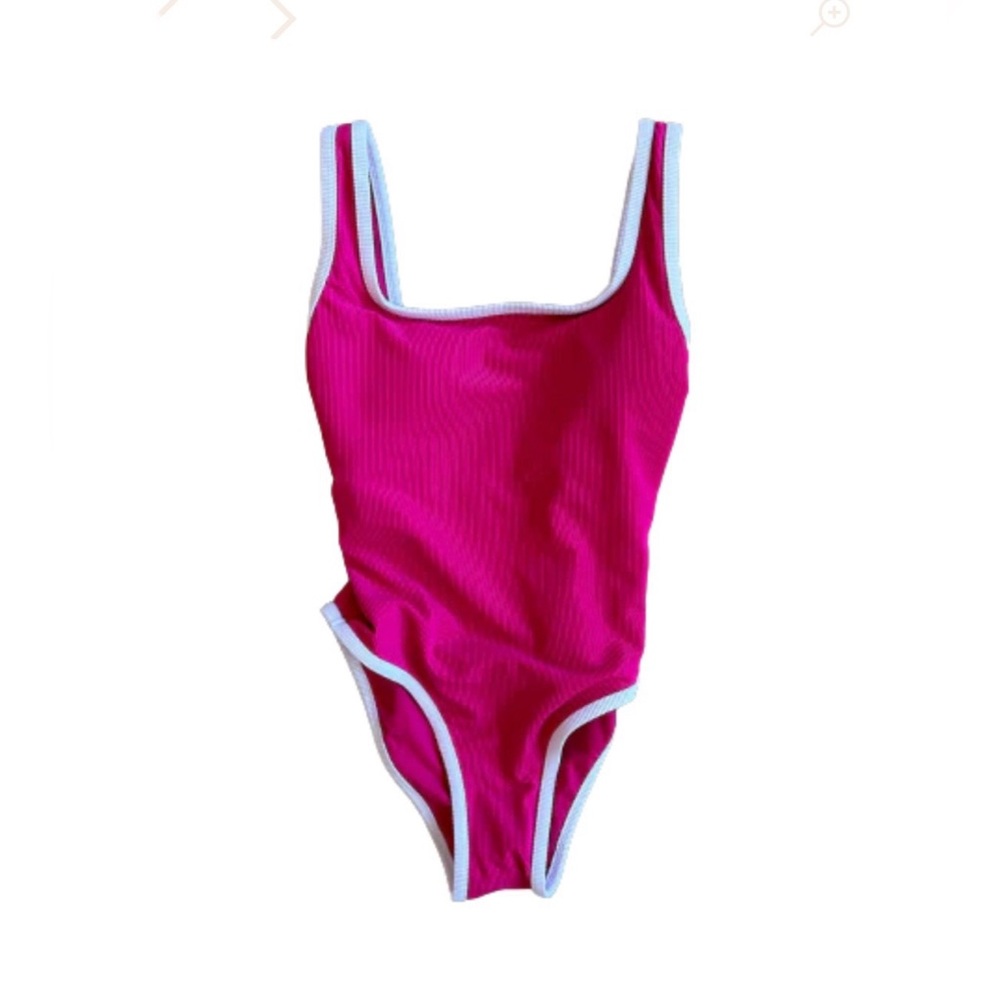 Lainsnow Ocean Isle One Piece- Dragonfruit